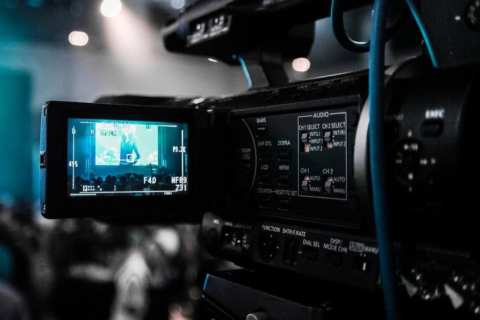 6 Low Tech Video Production Tips for Small Business Owners